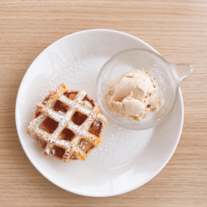 Vanilla Ice Cream Cream Waffle